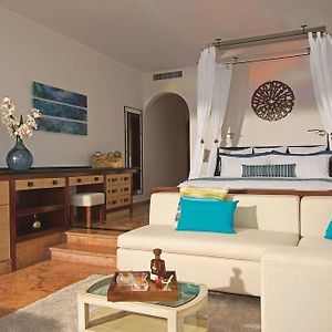Junior Suite King Superior Ocean Front